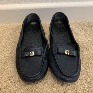 Tory Burch navy leather loafers size 7